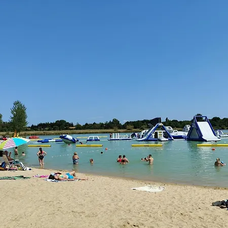 Meuble De Tourisme Classe 3 Etoiles Le Ptit Coin De Soleil - Saint Ciers D'Abzac Exterior photo