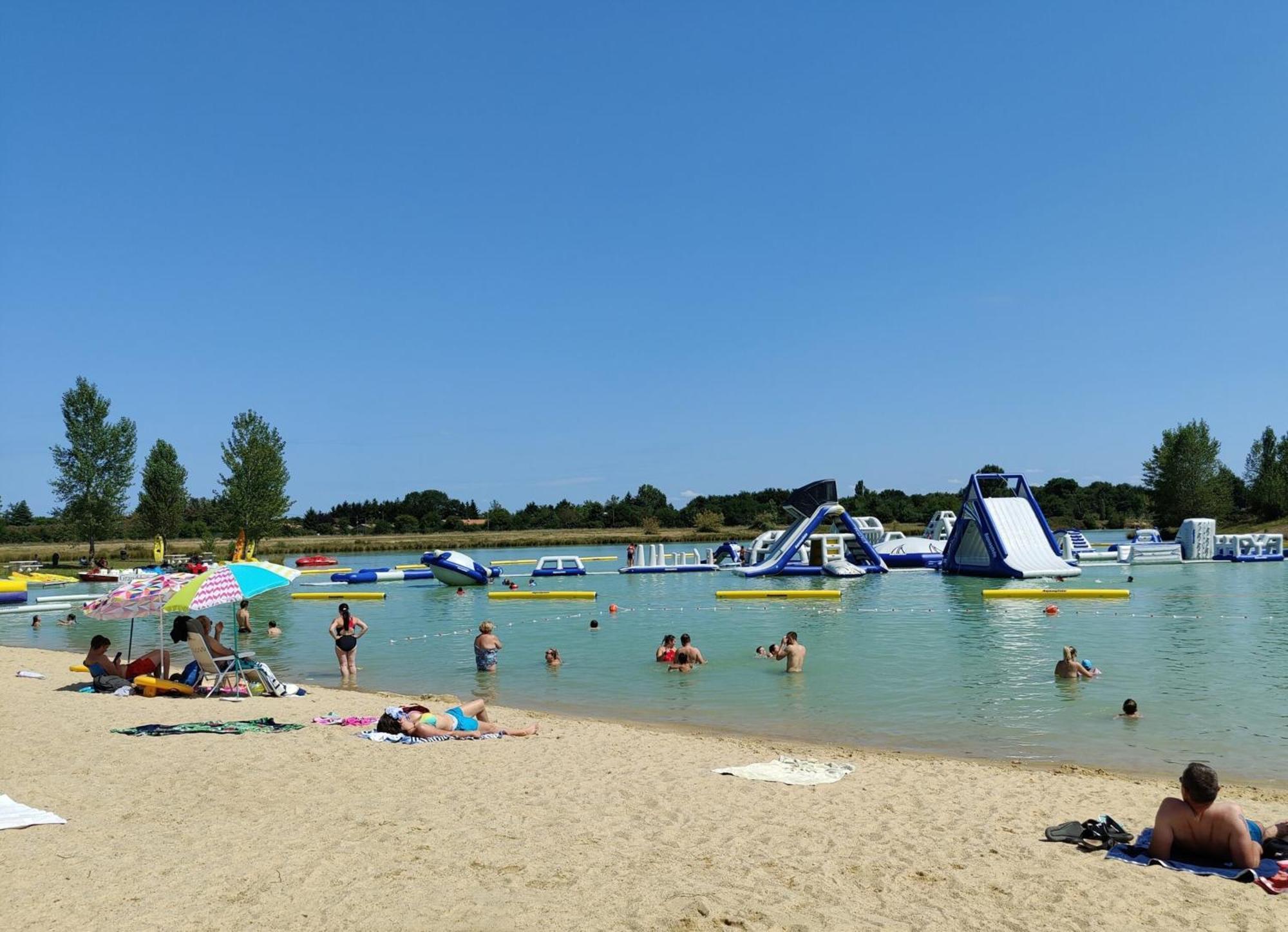 Holiday home Meuble De Tourisme Classe 3 Etoiles Le Ptit Coin De Soleil - Ciers D'abzac