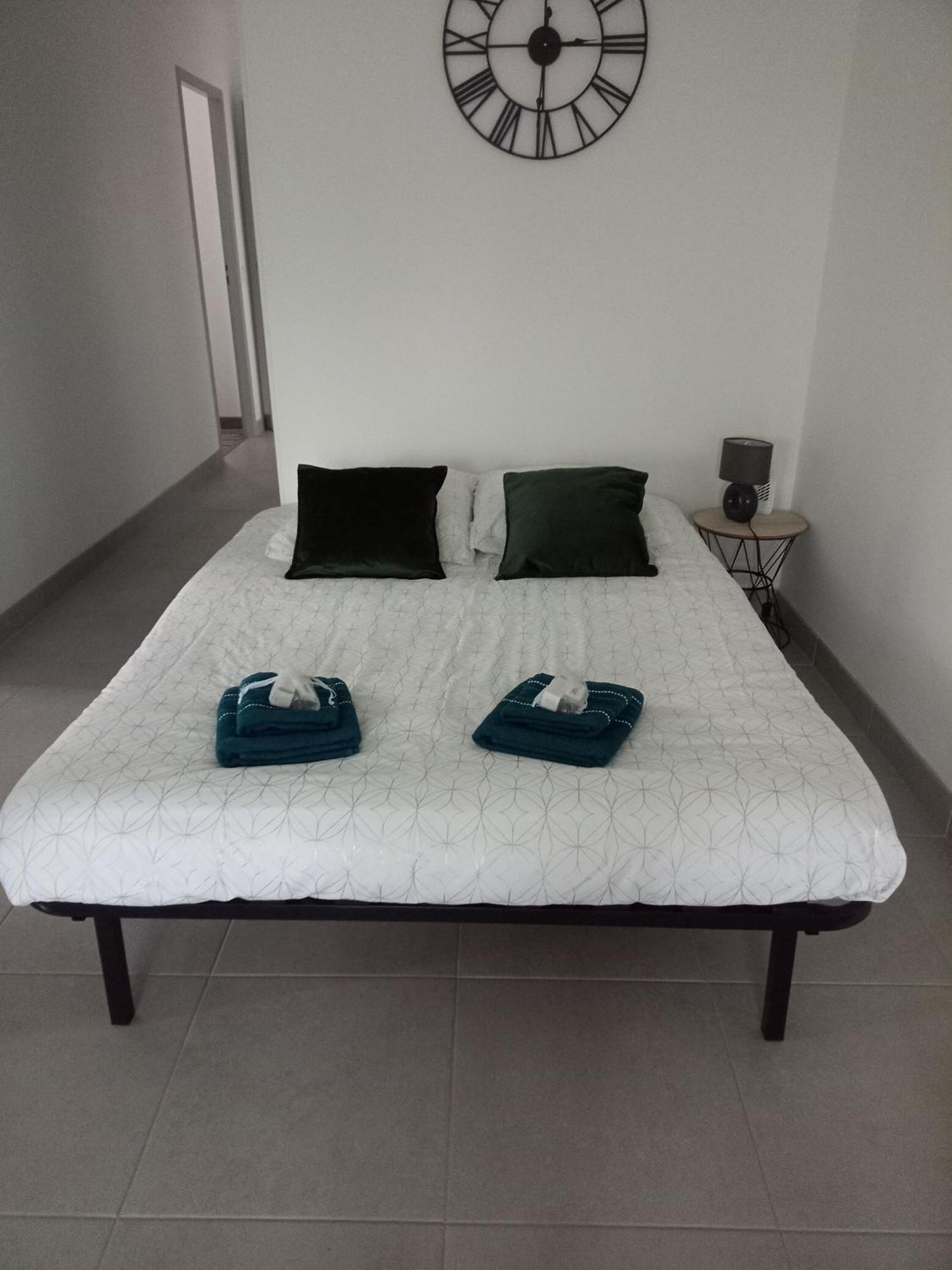 Holiday home Meuble De Tourisme Classe 3 Etoiles Le Ptit Coin De Soleil - Ciers D'abzac Saint-Ciers-d'Abzac
