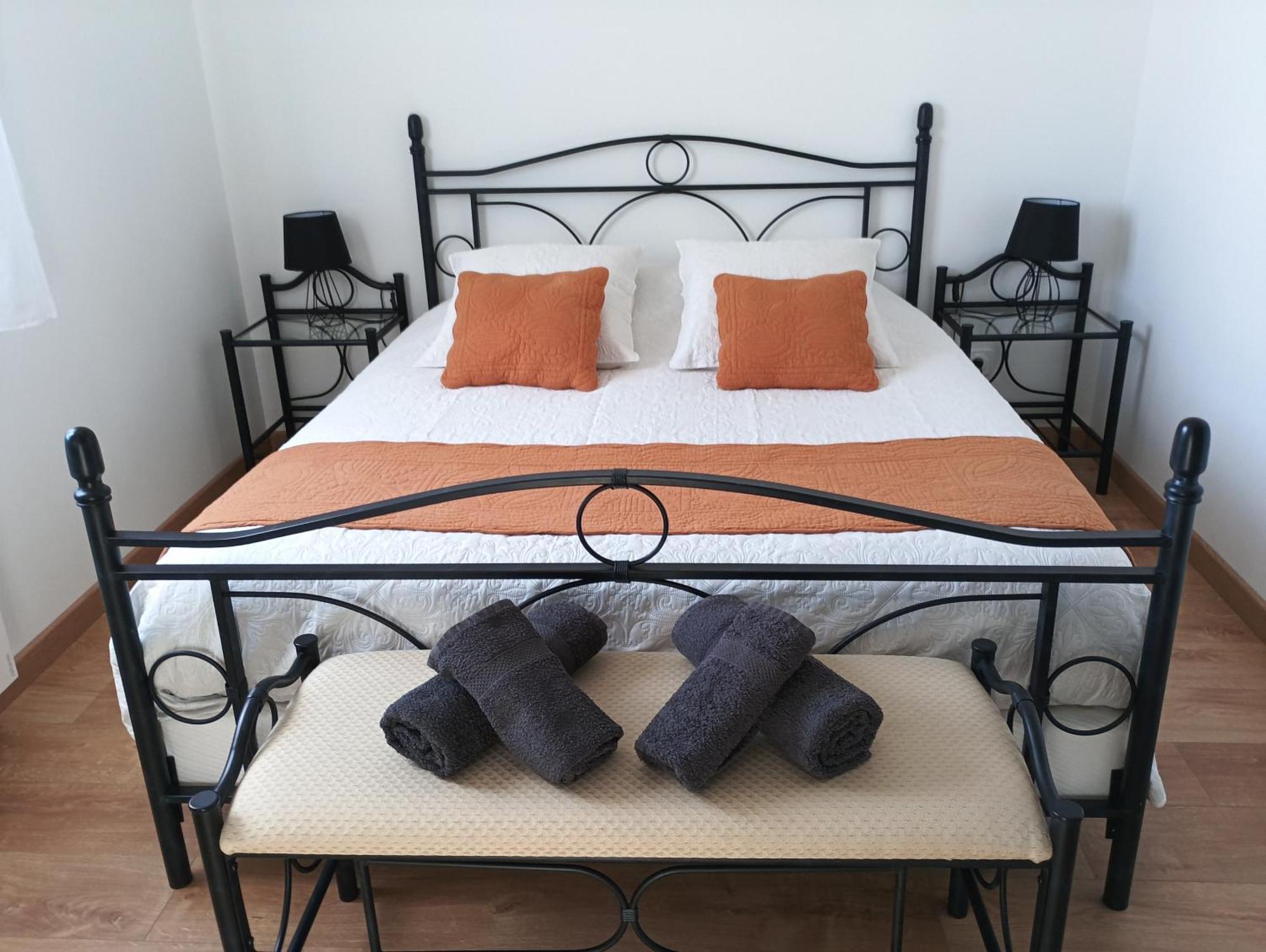 Holiday home Meuble De Tourisme Classe 3 Etoiles Le Ptit Coin De Soleil - Ciers D'abzac *